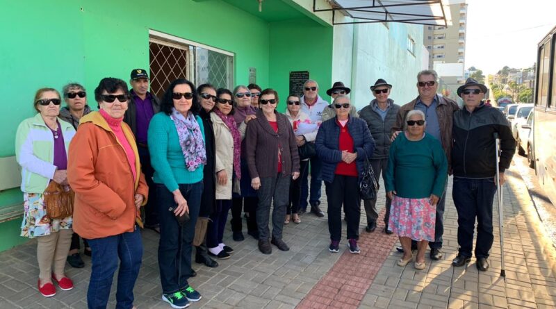 Prefeito Lírio recepcionou pacientes no último sábado