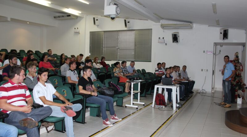 Projetos foram apresentados pelos estudantes, na Câmara de Vereadores