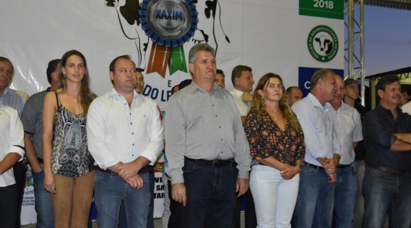 Prefeito Lírio e Vice Adriano recepcionaram as lideranças durante abertura da Feira