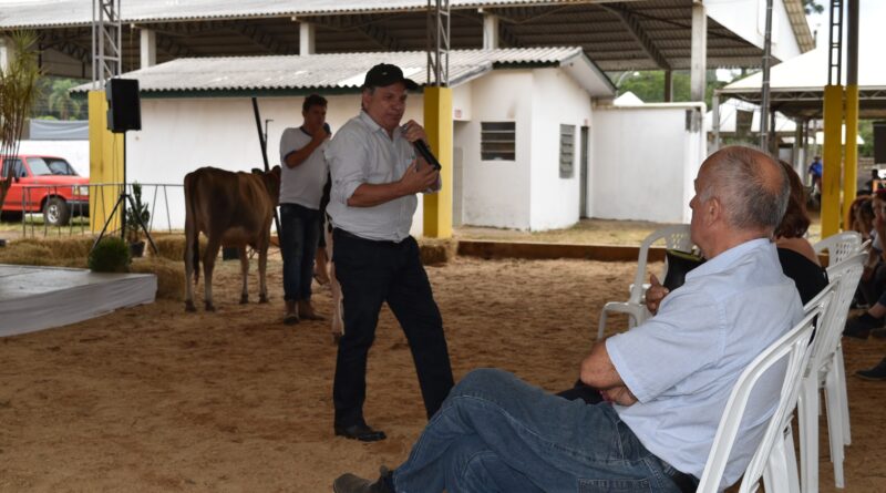 Palestra contou com informações sobre melhoramento para aumento na produção e prevenção de patalogias