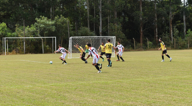 Equipes entraram em campo neste final de semana em Xaxim